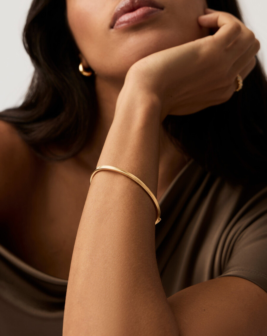 klassisches scharnierarmband – gold