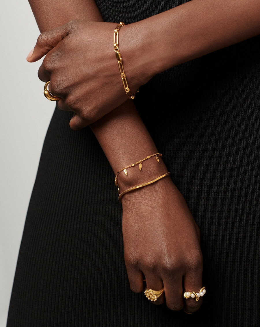 lucy williams armband mit quadratischer schlangenkette – gold