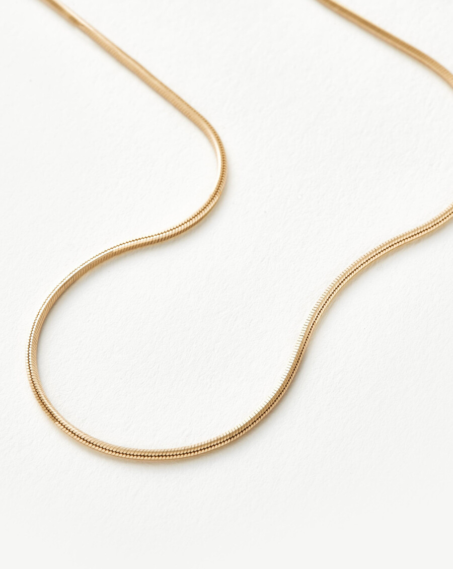 feine quadratische schlangenkette
