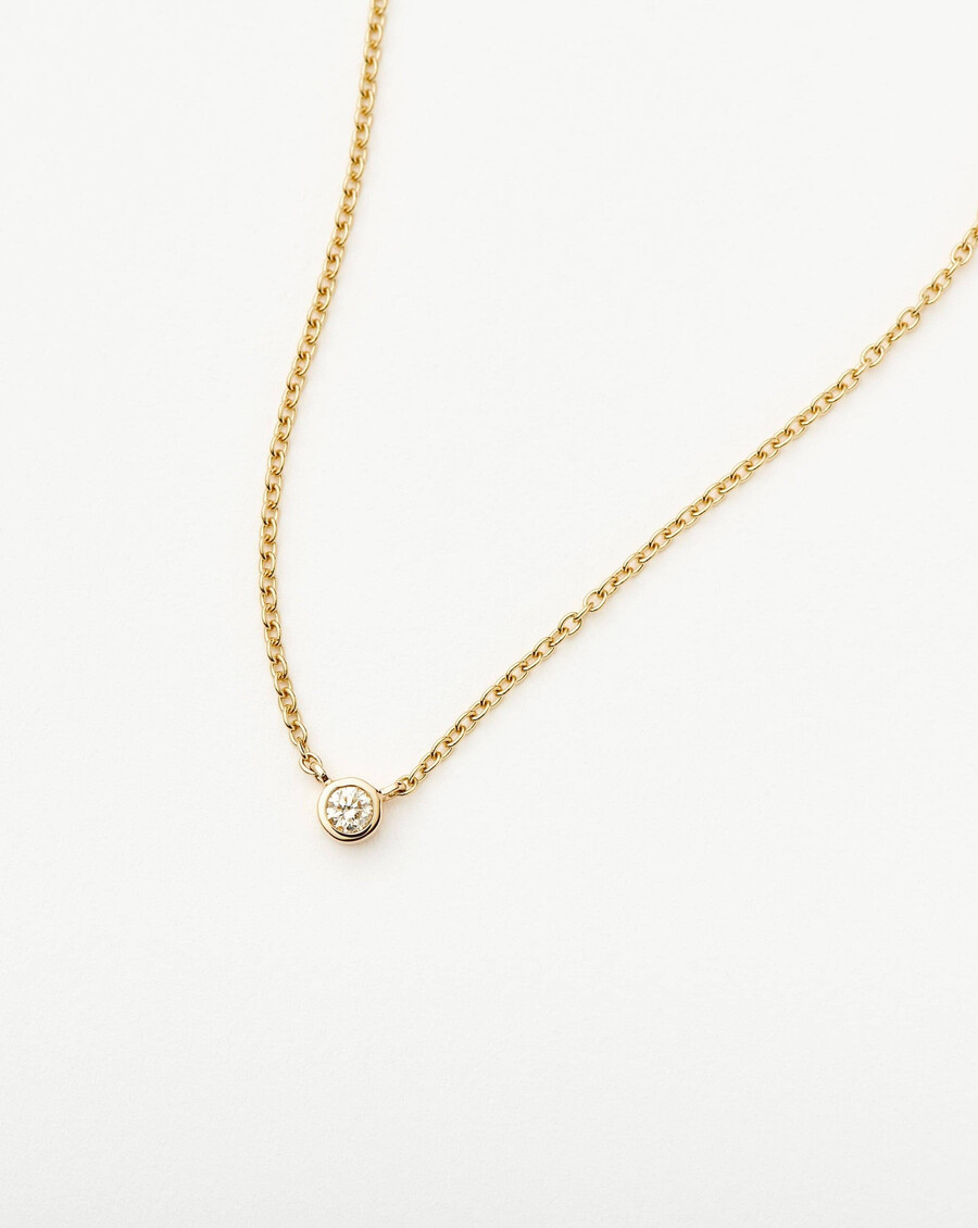 halskette mit diamant-solitäranhänger aus 14-karätigem massivgold