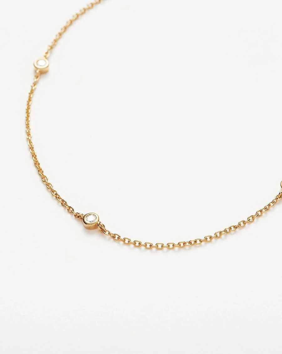 feine halskette mit schwebenden diamanten – 14 karat massivgold