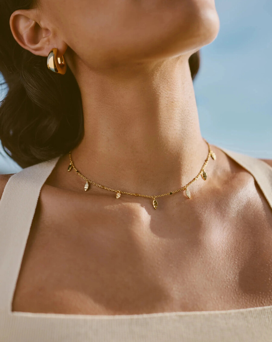 choker mit blattanhänger – 18 karat gold vermeil