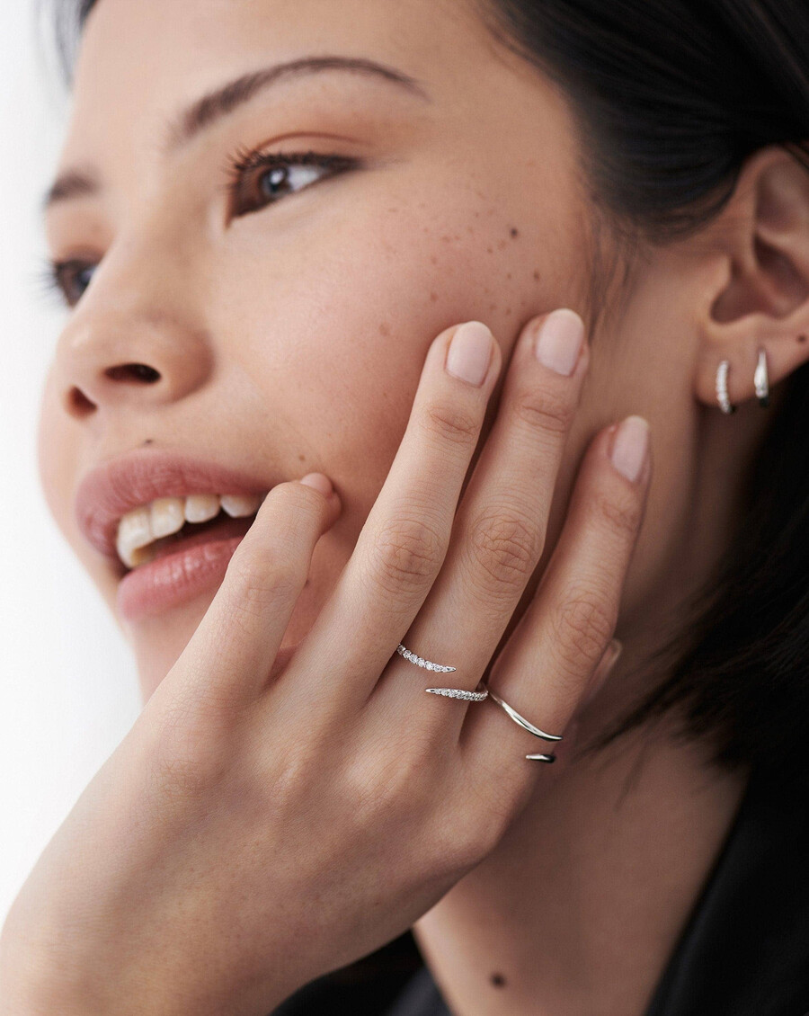 feiner offener krappenring – 14 karat weißgolddiamant