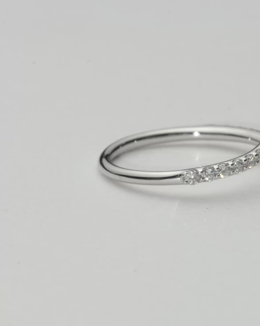feiner offener krappenring – 14 karat weißgolddiamant