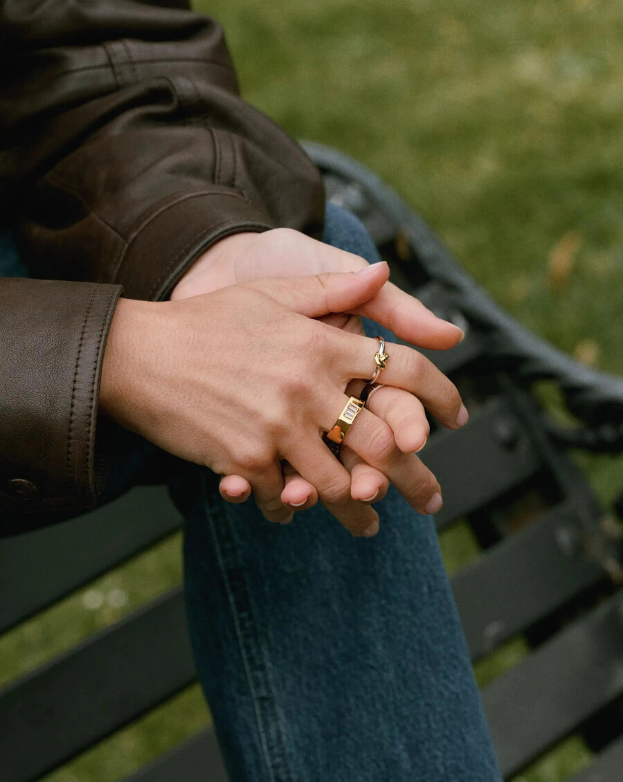 lucy williams dreistein-ring – gold