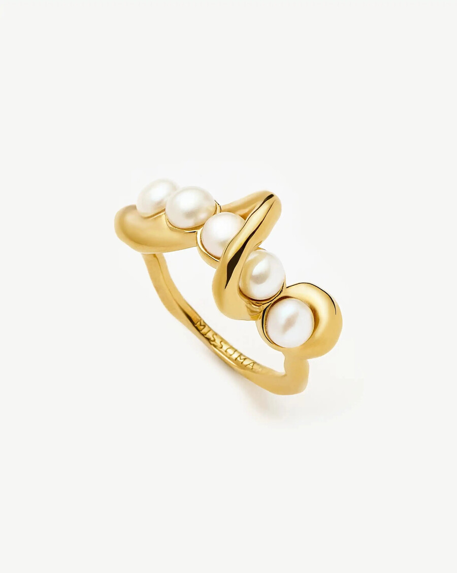 geschmolzener perlen-stapelring mit gedrehtem design – 18 karat gold vermeilperle
